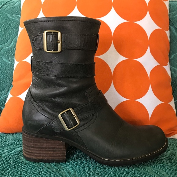 Indigo Shoes - Indigo by Clarks Black Leather Boots 7 M side zip